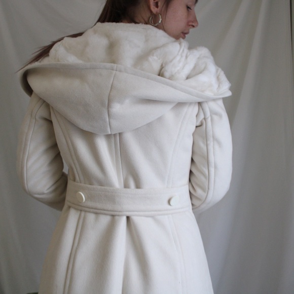 GUESS faux Fur Coat - Picture 2 of 6